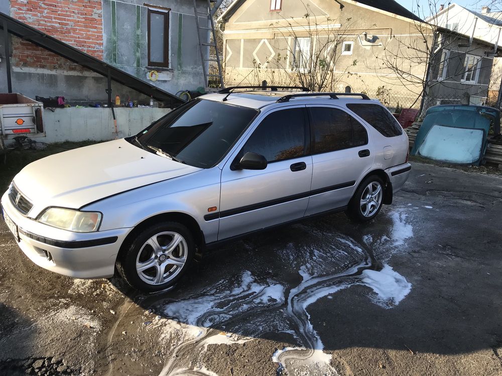 Honda Civic MB універсал двигун D16W3, та інші запчастини.