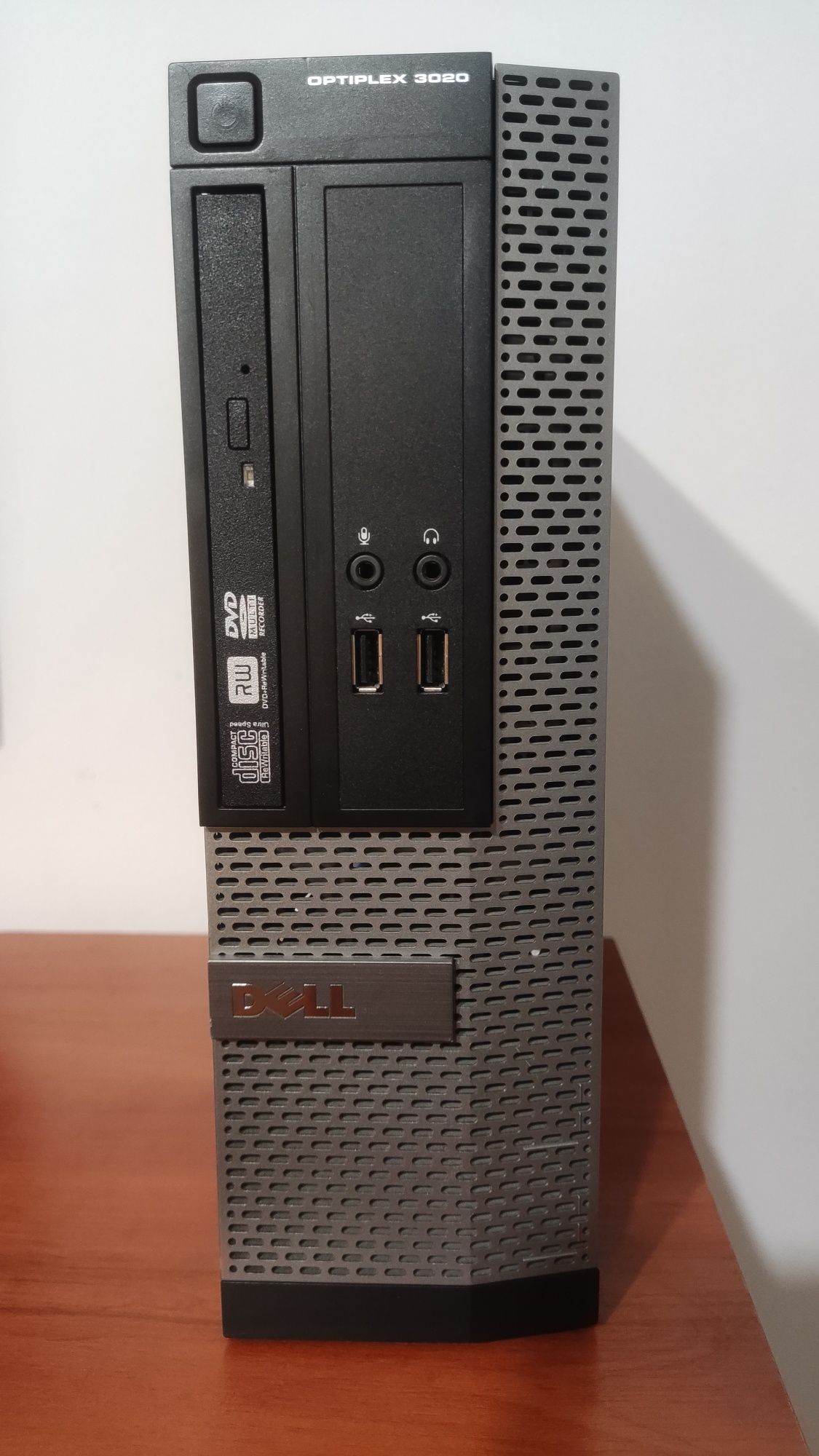 Komputer stacjonarny Dell Optiplex 3020