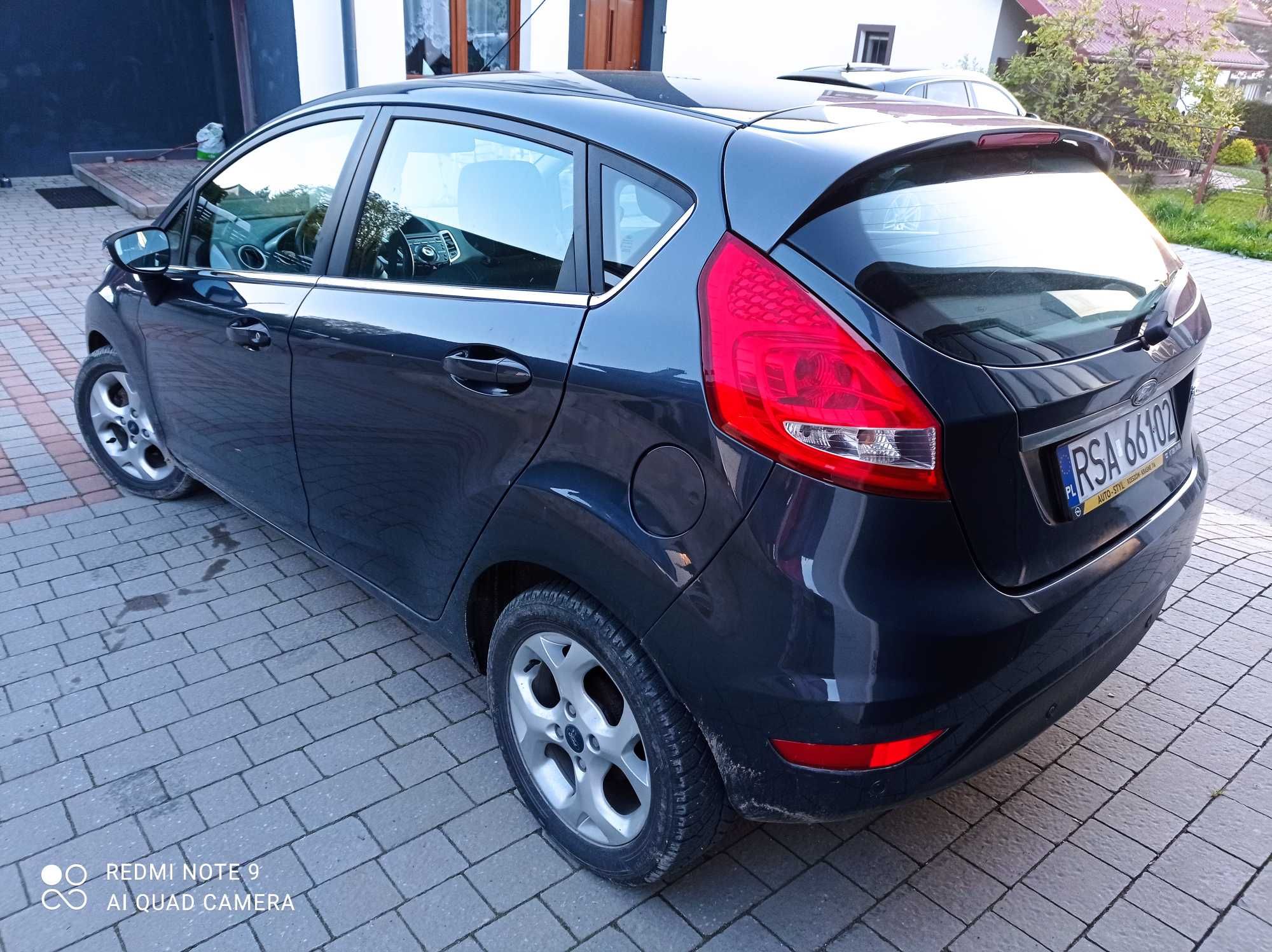 Ford fiesta mk7 benzyna Titanium