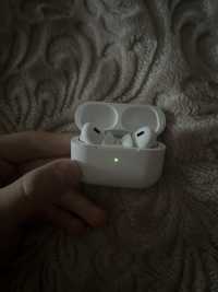 Air pods pro 2.