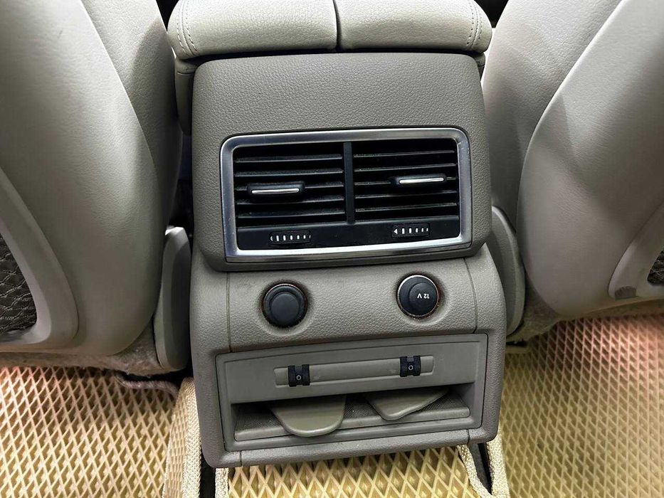 Audi Q7 2013 року