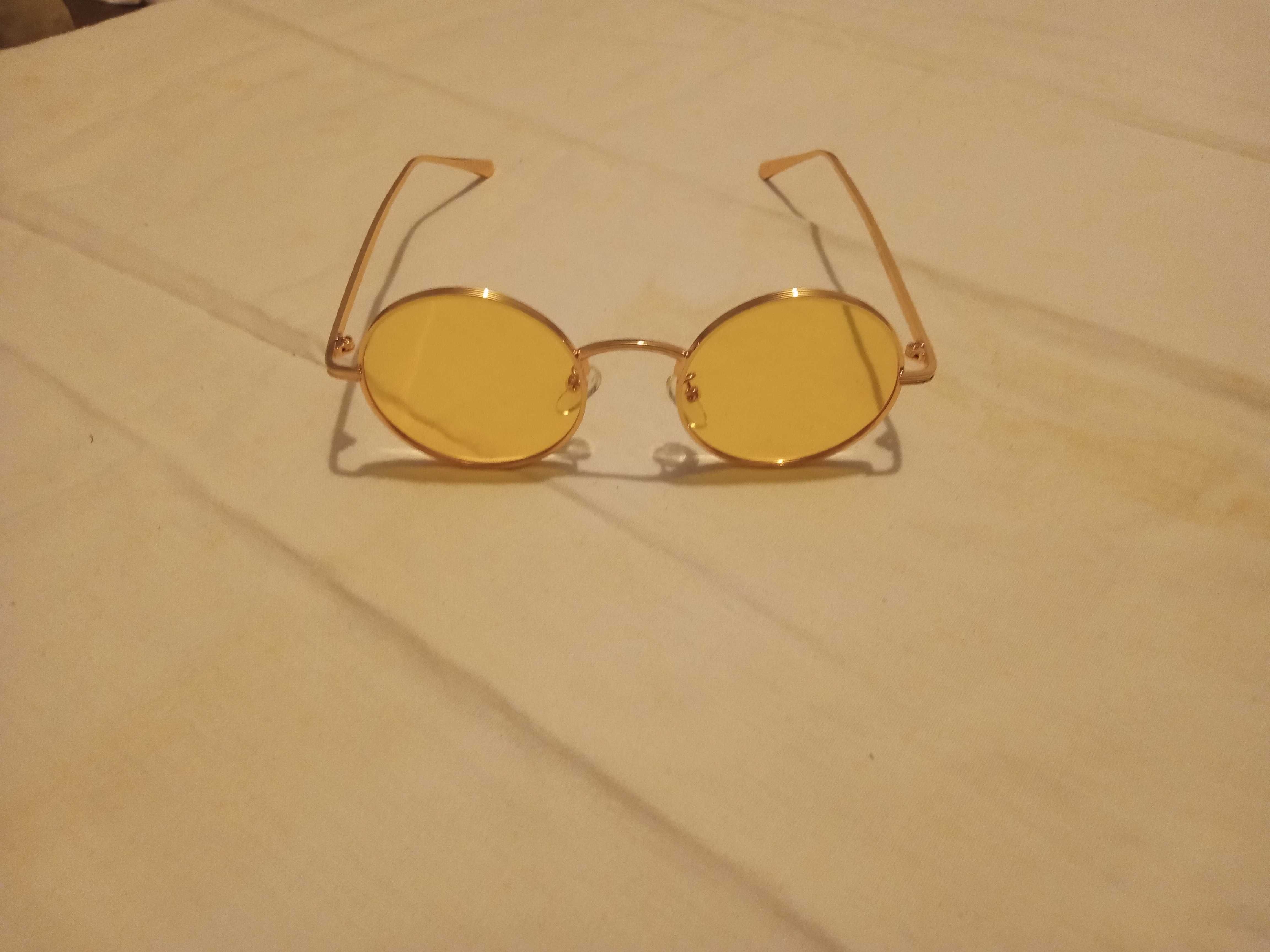 Okulary lenonki żółte w dobrym stanie