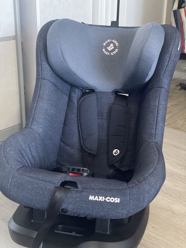 Автокрісло MAXI-COSI TobiFix (Nomad Blue)