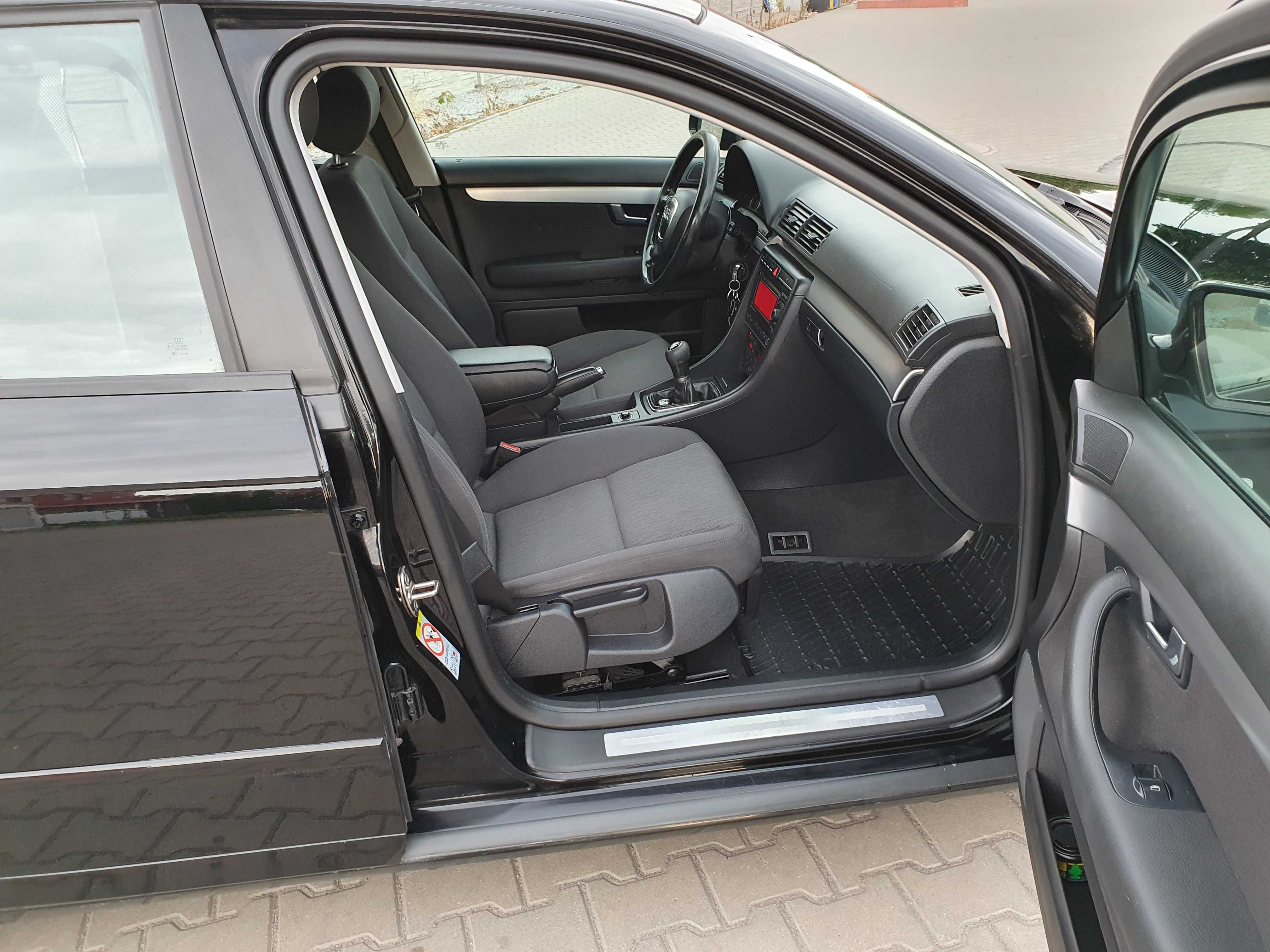 Audi A4 Avant, 2.0tdi, bixenon skrętny, kolorowy fis, multifunkcja.