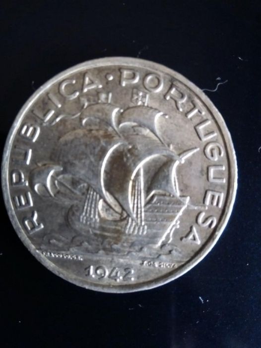 Moeda de prata de 10 escudos de 1942