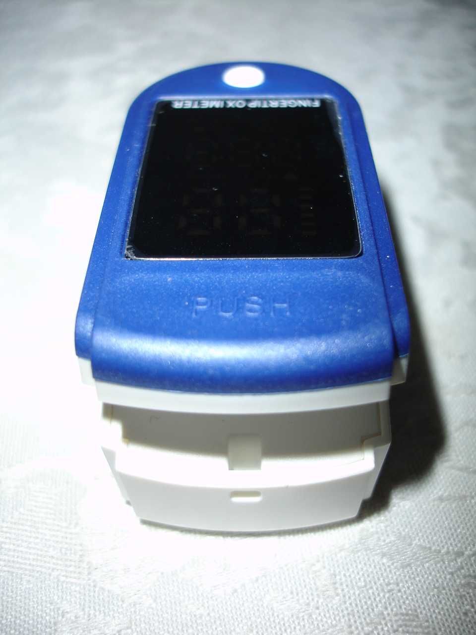 ПУЛЬСОКСИМЕТР - Fingertip Pulse Oximeter Lk87. НОВИЙ. В упаковці.