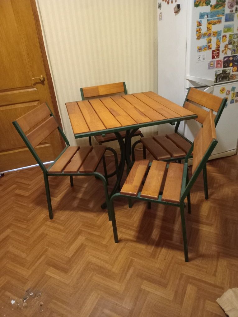Мебель столы стулья для дачи кафе бара дома