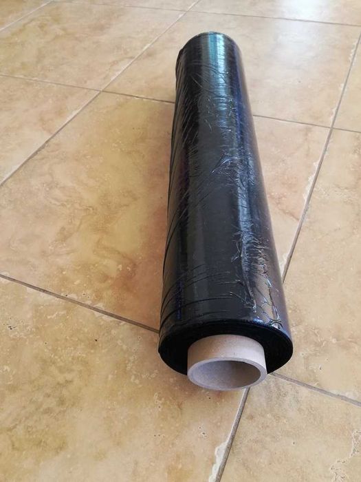 Folia stretch czarna 2.5kg