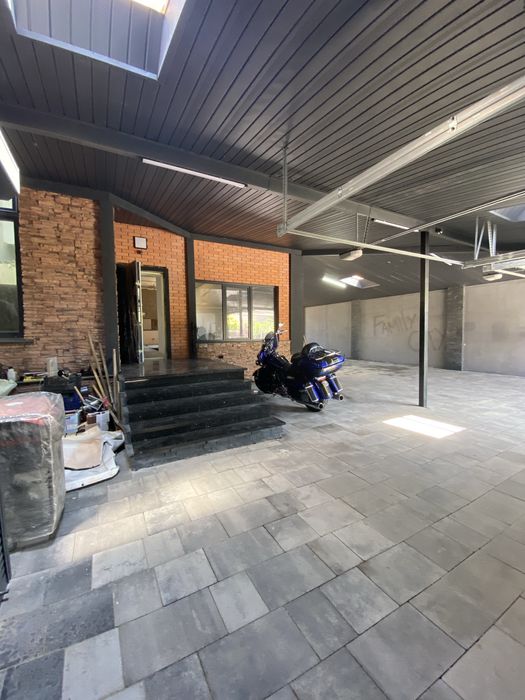 Продаж таунхауса з частковим ремонтом, Чайка