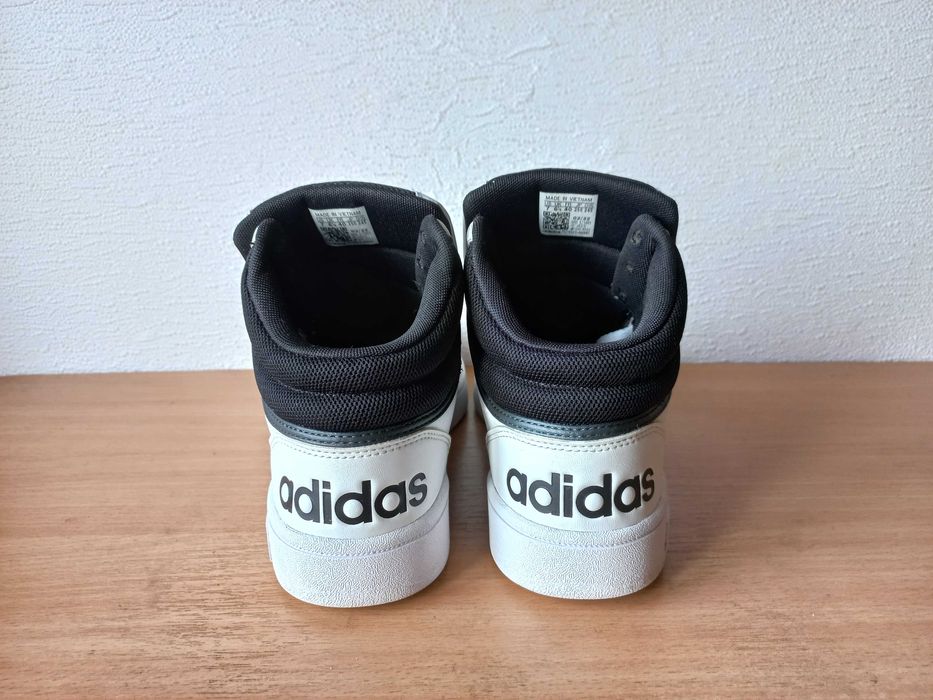 Хайтопи кросівки adidas 40 р. устілка 26 см