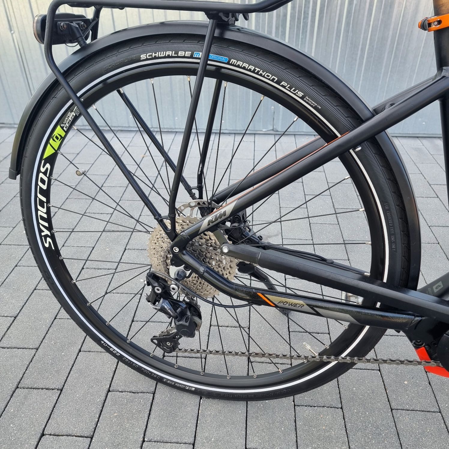 Rower elektryczny KTM rama M 48 cm Bosch  Performance CX 36v