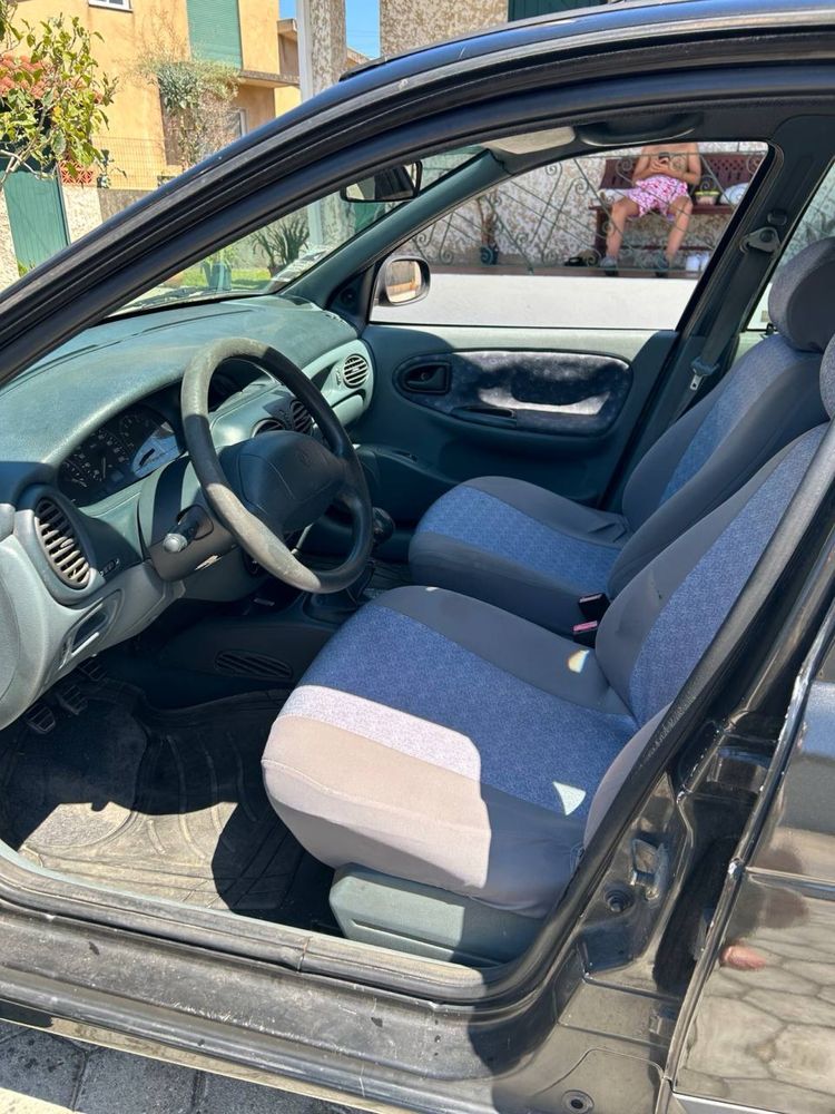 Renault Megane 1.9D
