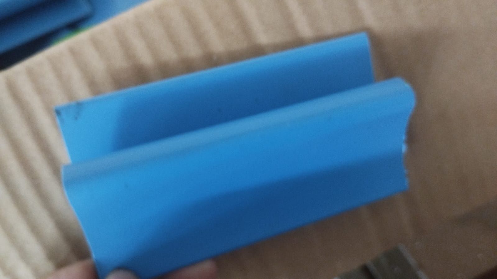 Suporte para colocar preços em prateleiras
