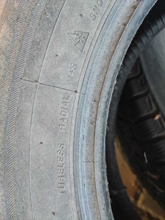 Komplet opon zimowych Bridgestone Blizzak LM-80