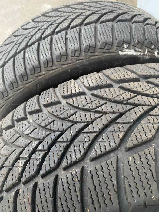 Шини зима 205/60 r16 комплект Goodyear + Gislaved
