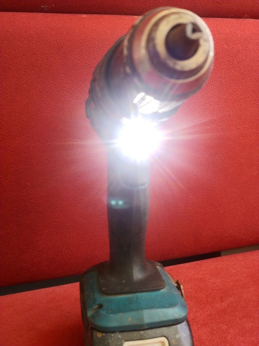 Wkretarka z udarem makita dhp482.
