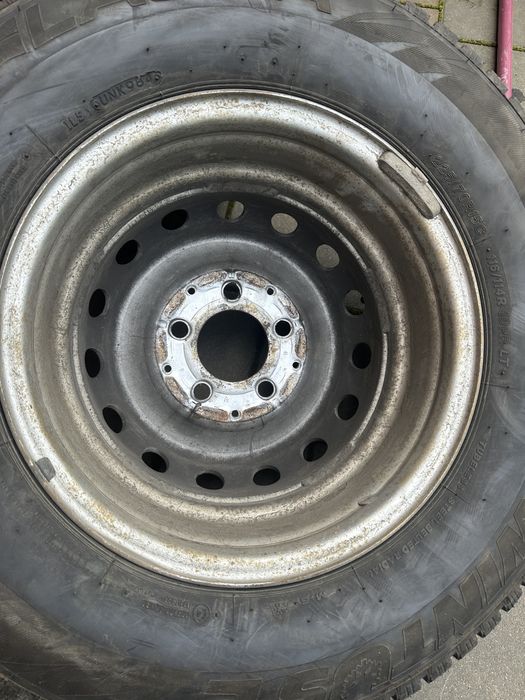 Шини LASSA 225/70 R 15c спрінтер