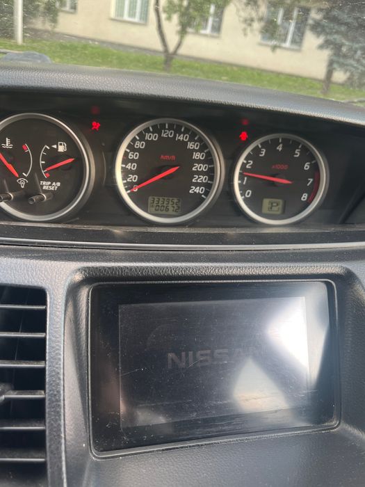 Продам авто. Бензин. Автомат