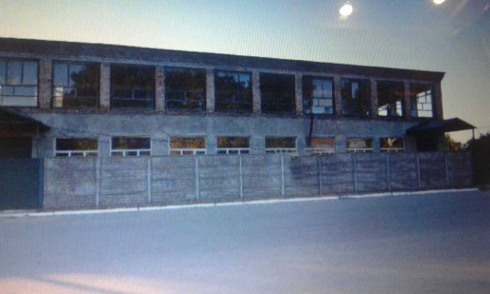 Продам здание Черниговская область, г.Ичня – 990 кв.м.