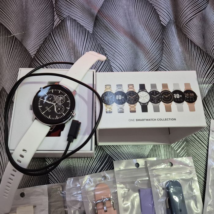 Smartwatch one on tyme style