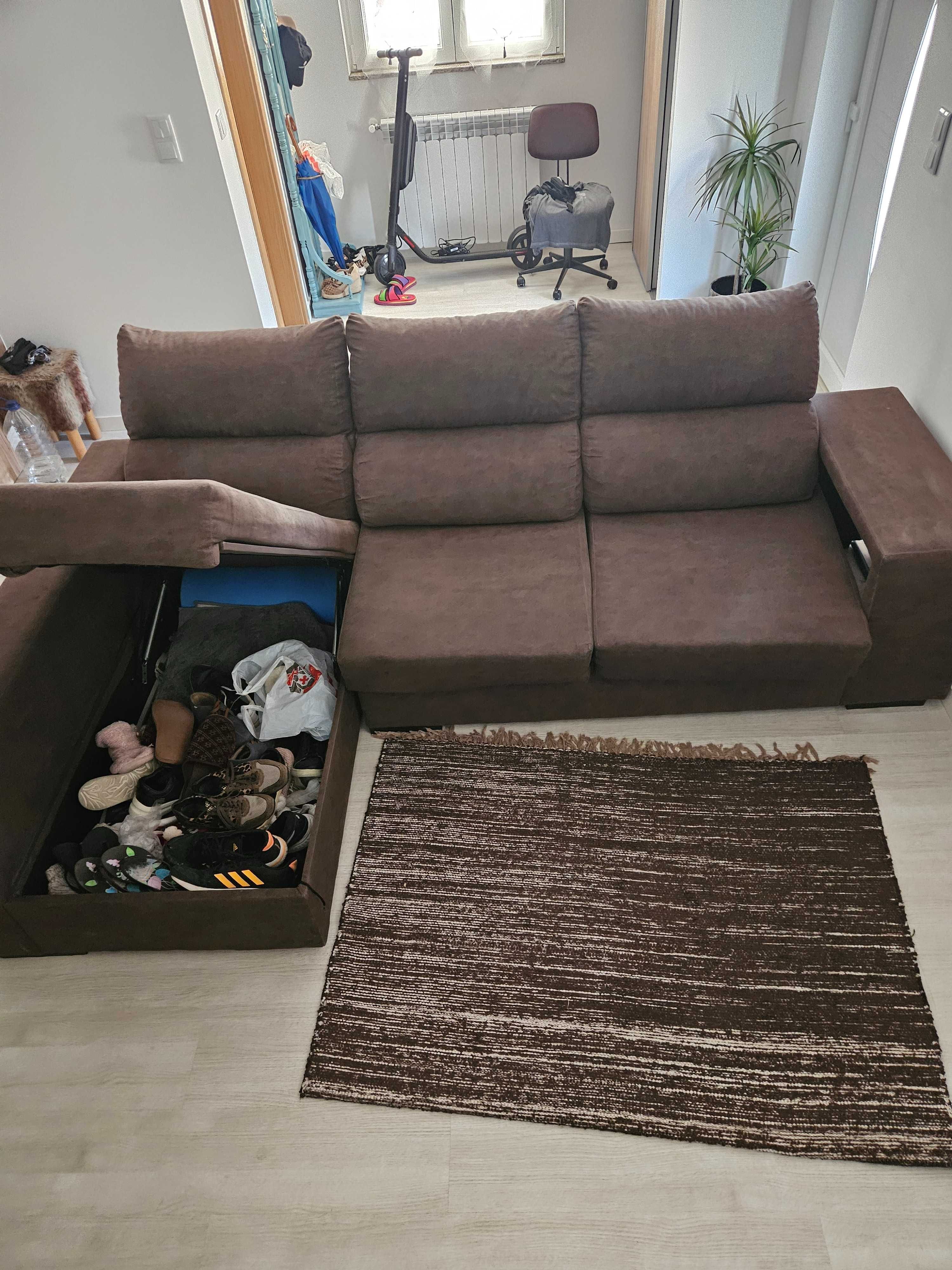 Sofá, chaise longue castanho como novo