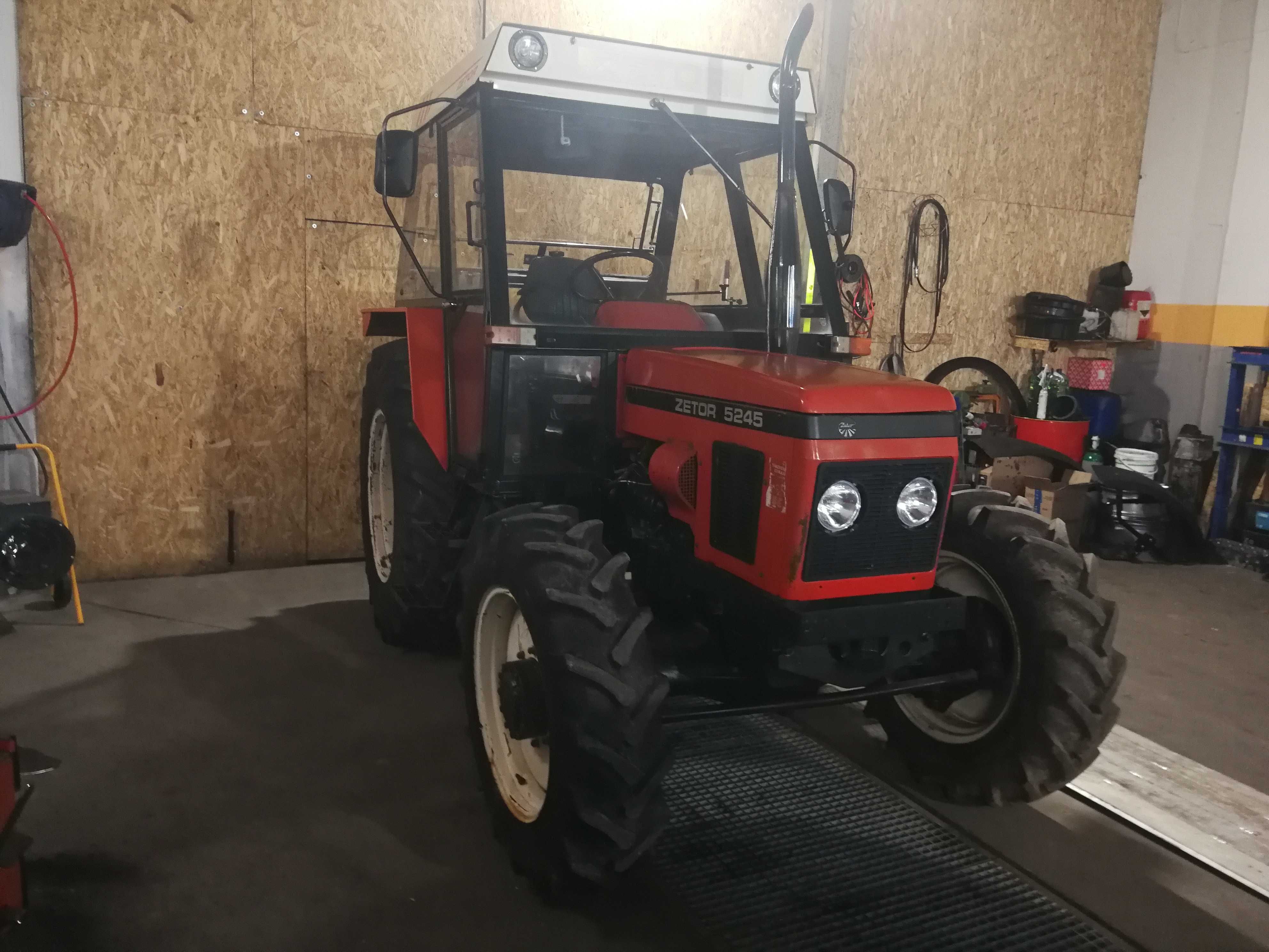Zetor 5245 stan bdb