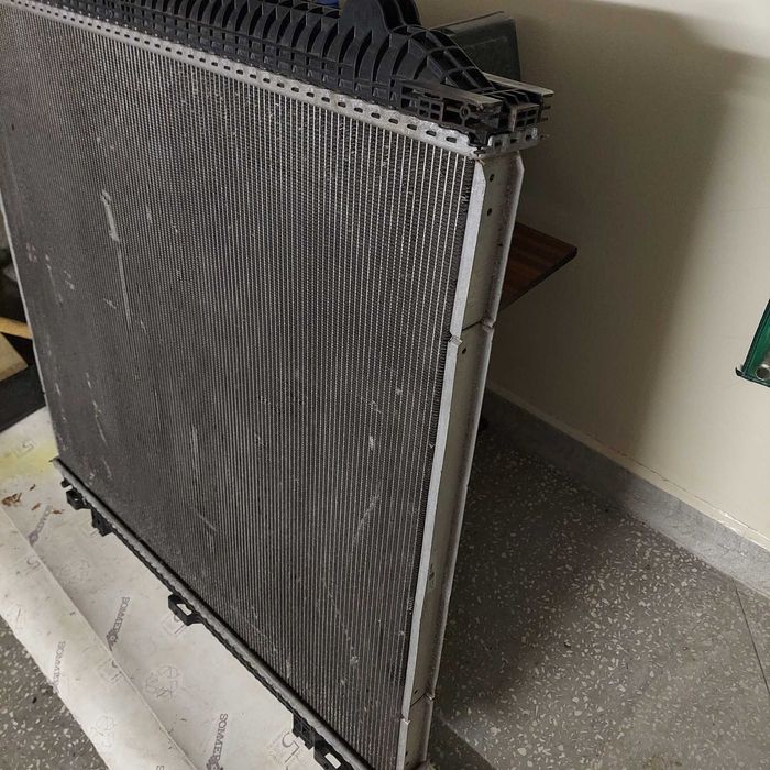 Chłodnica wody Mercedes Actros MP4, Antos