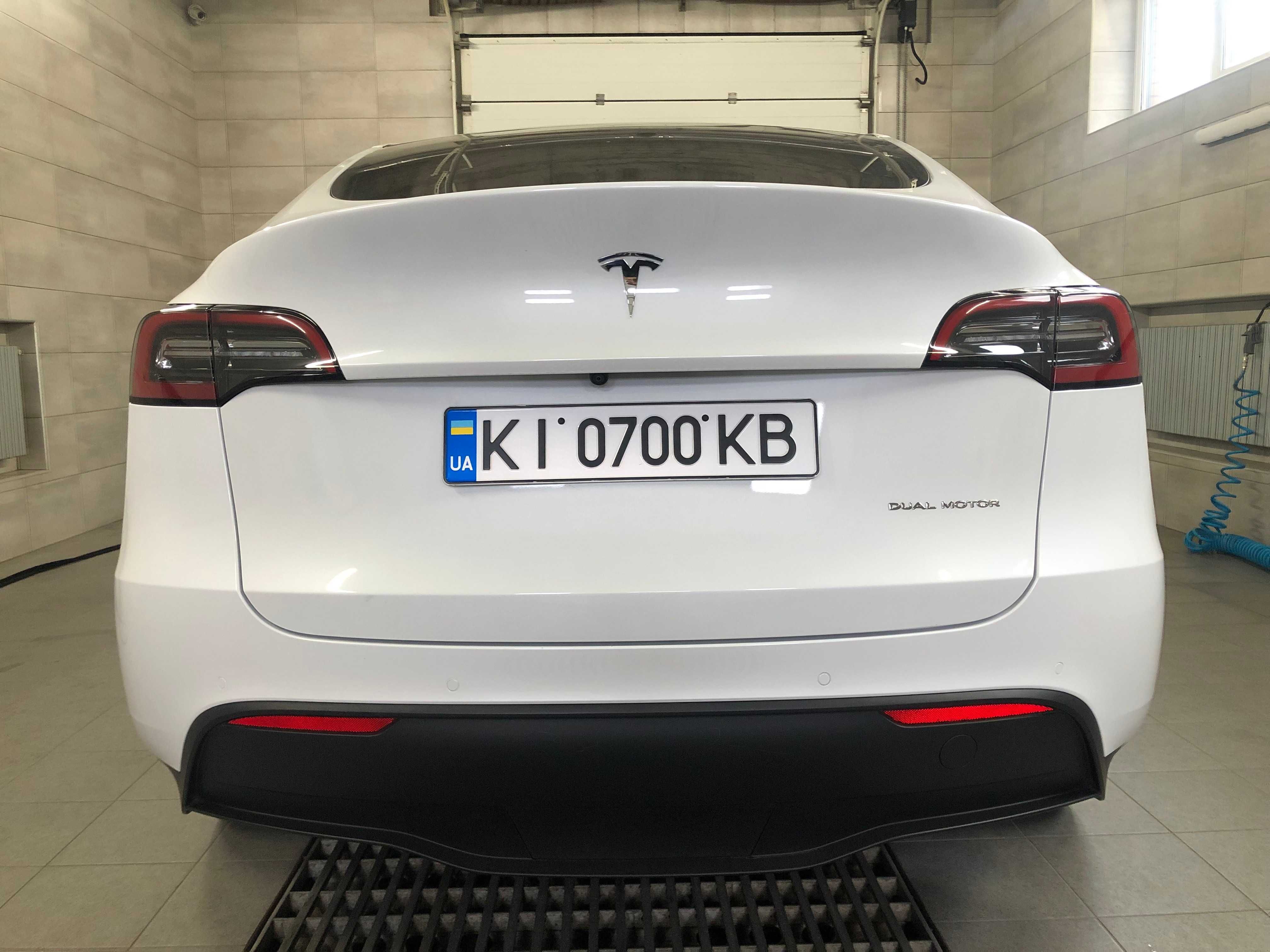 Tesla Model Y. Рестайл 2021р. Батарея 550км. Повний привід