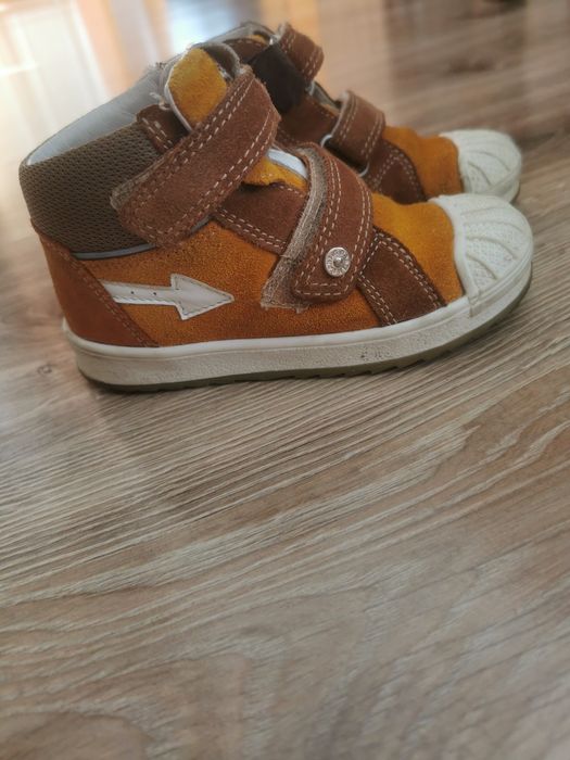 Komplet chłopięcy Kurtka 110 + buty 25