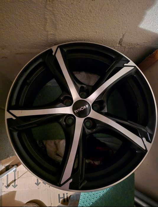 Sprzedam Alufelgi 18 5x108 z oponami