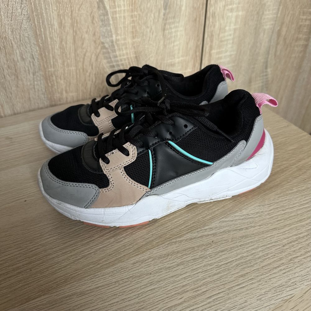 Buty adidasy 38 dla dziewczyny