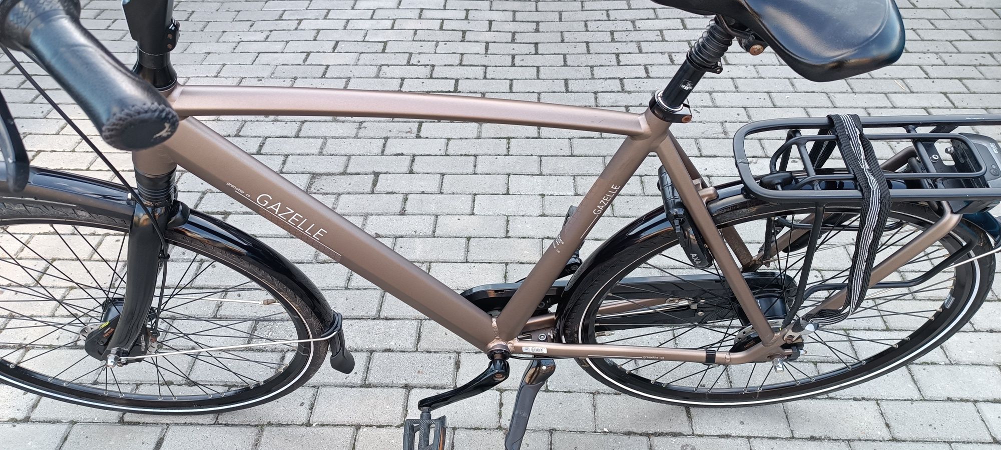 Gazelle Grenoble C8