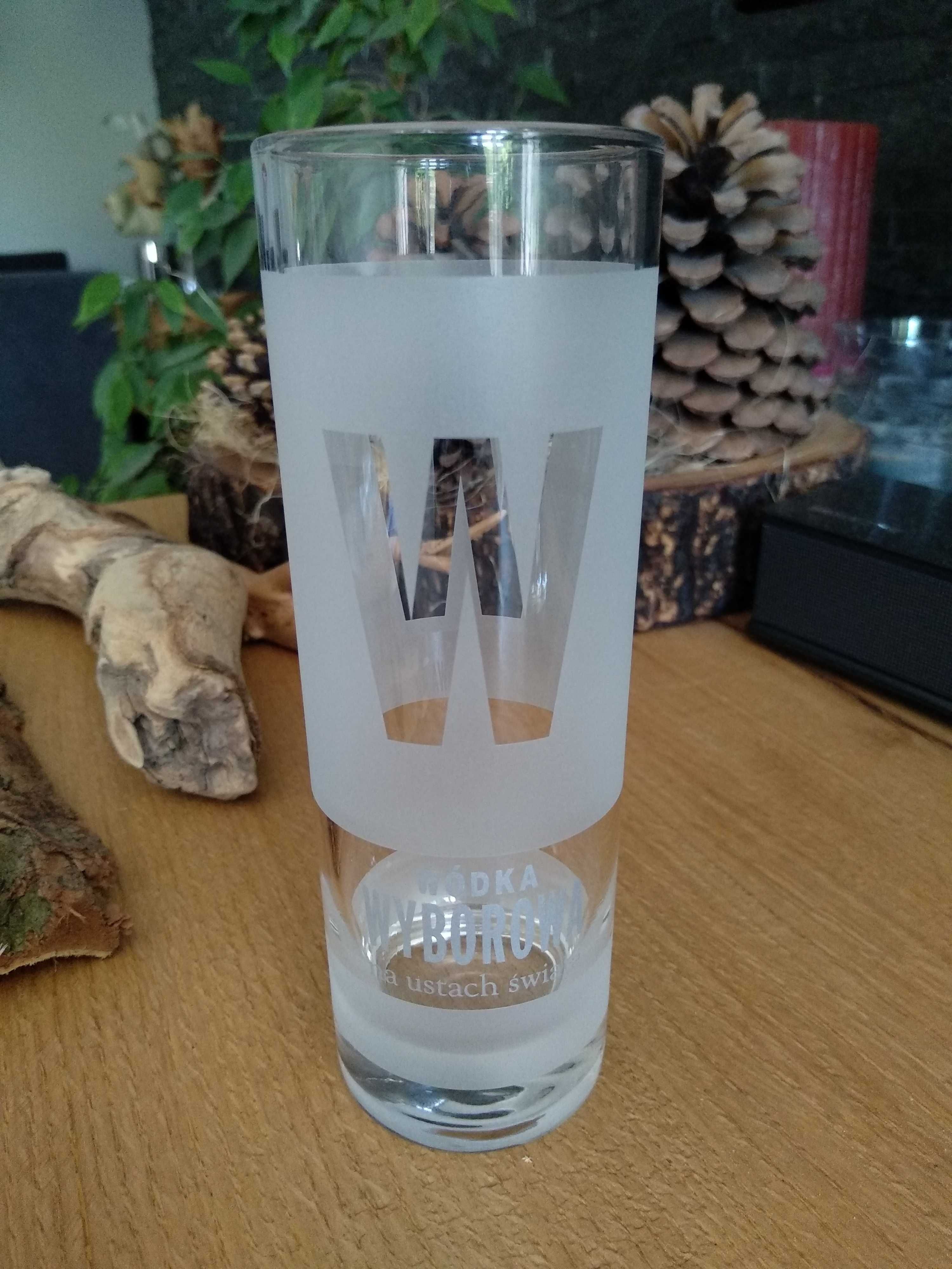 Wysoka szklanka do drinków, soków - logo Wyborowa