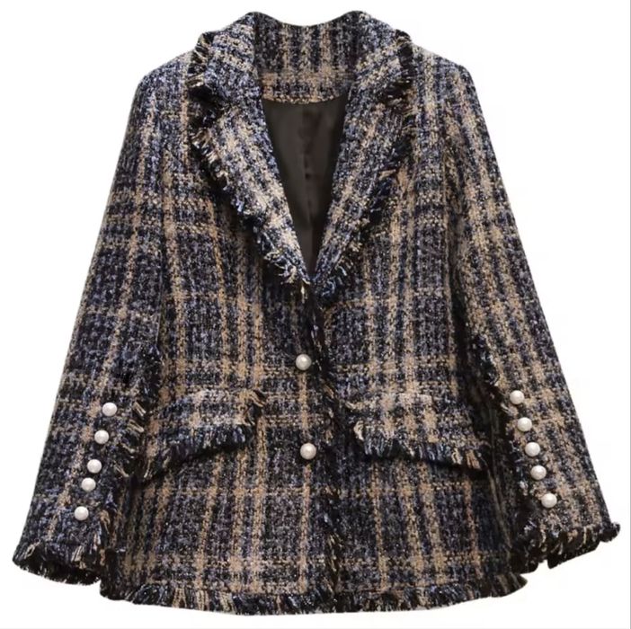 Твидовый жакет.