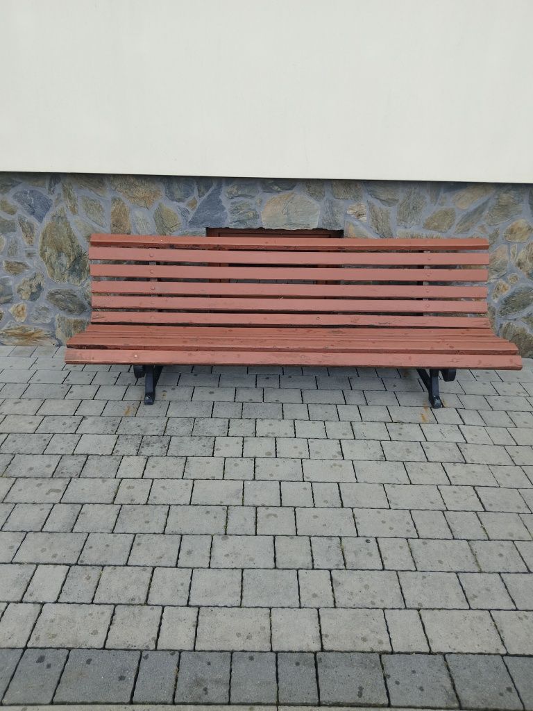 Ławka żeliwna do odmalowania