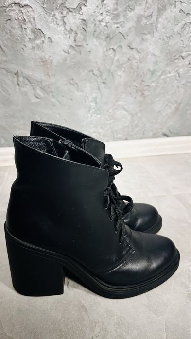 Ботинки демисезон 40 кожа