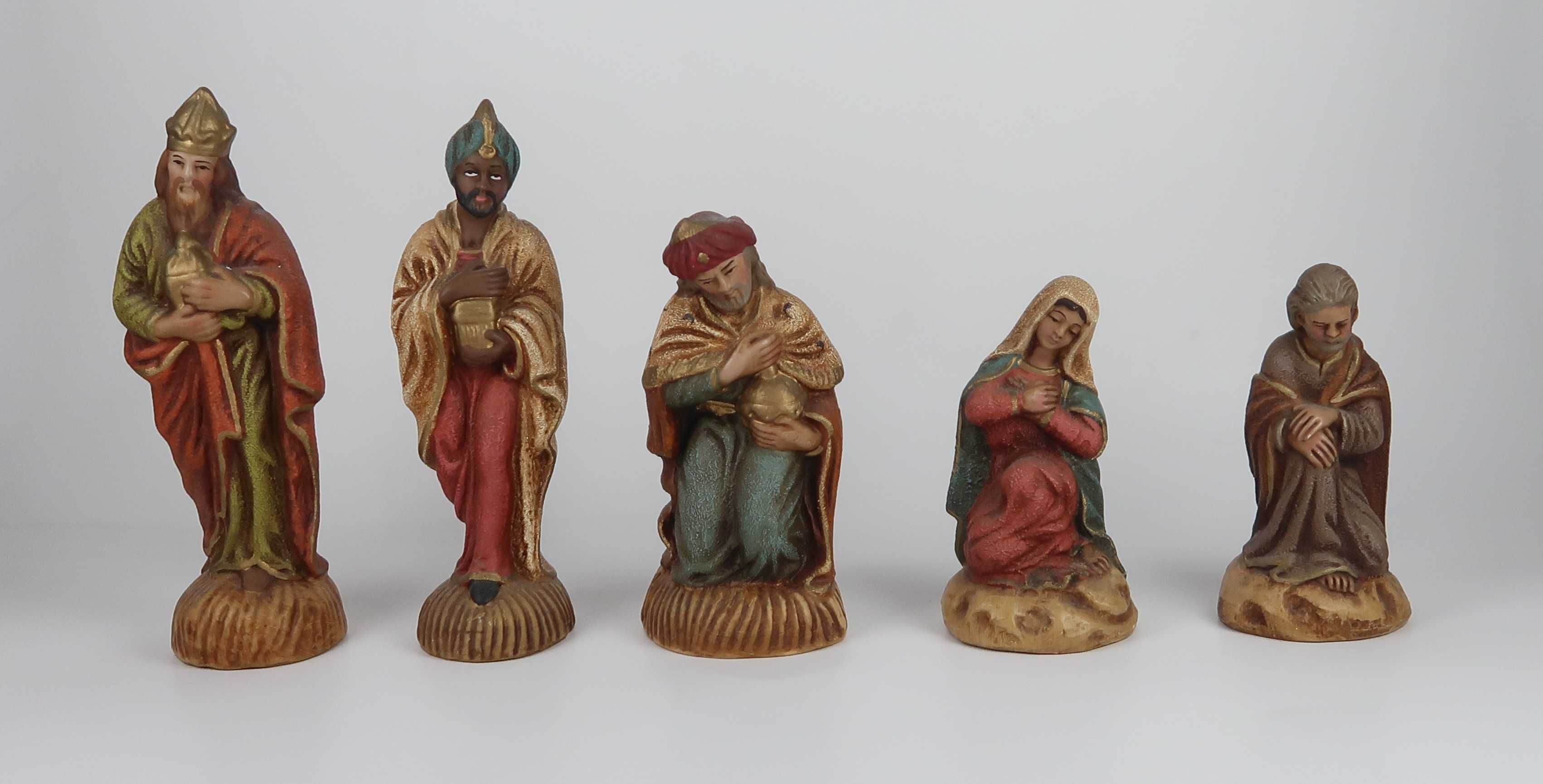 5 figuras antigas de presépio em cerâmica