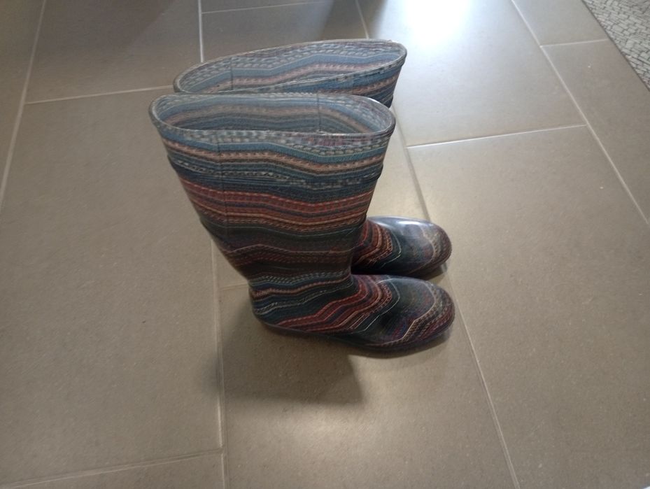 Oferta de botins para a chuva