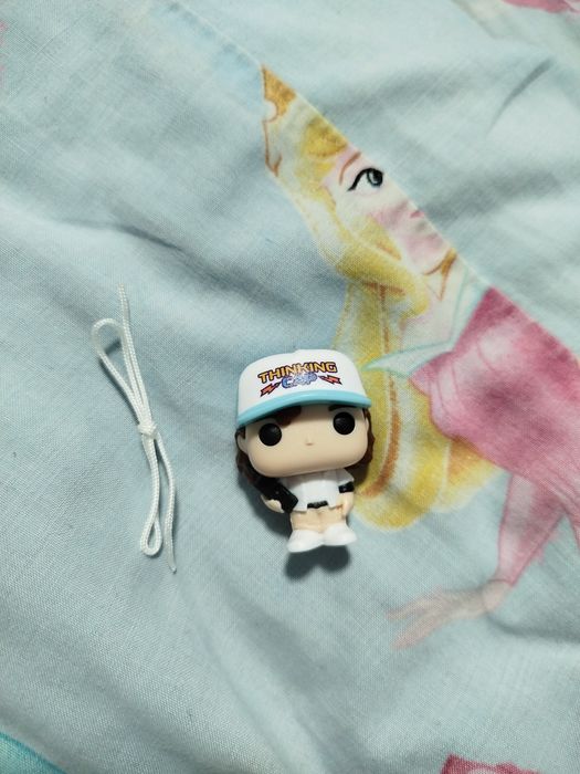 Стів і Робін 2 шт, Дастін 1 шт з ниточкою обмін або продаж