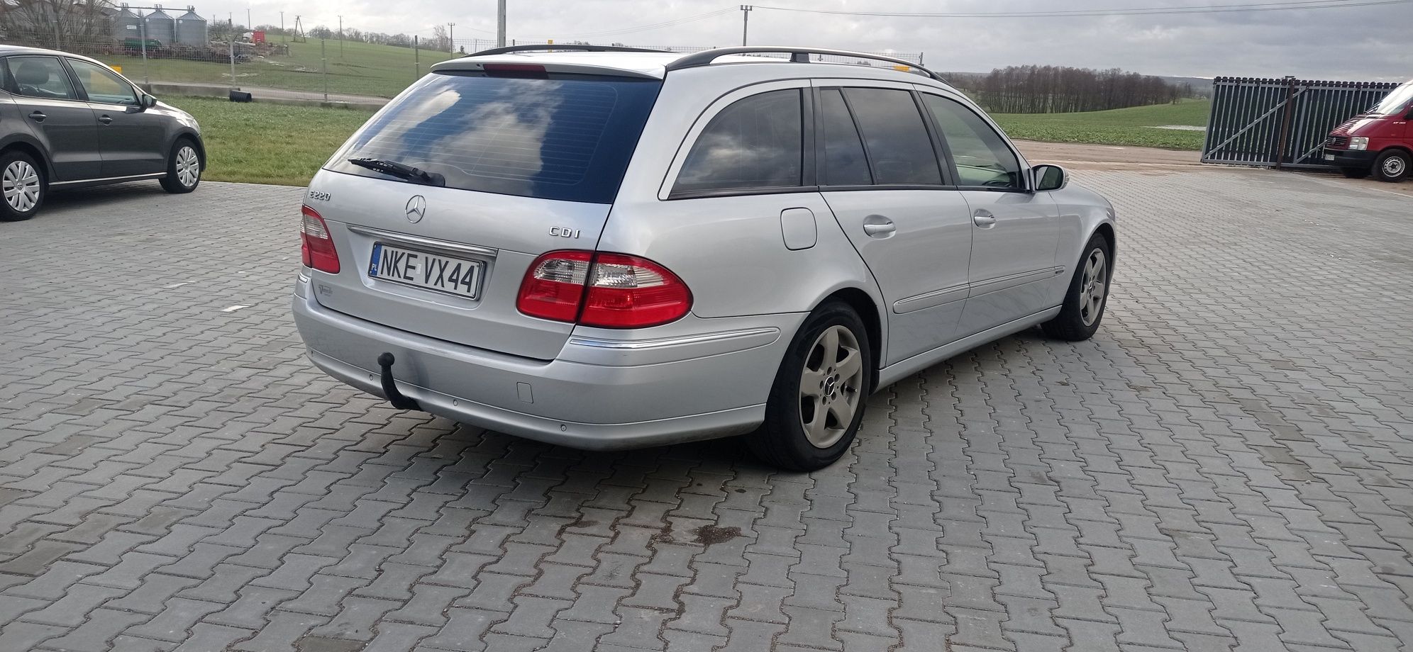 Sprzedam zadbanego Mercedes e220 CDI automat