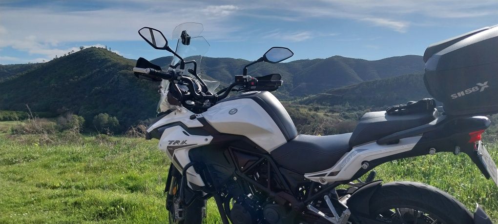 Benelli TRK 502 Impecável