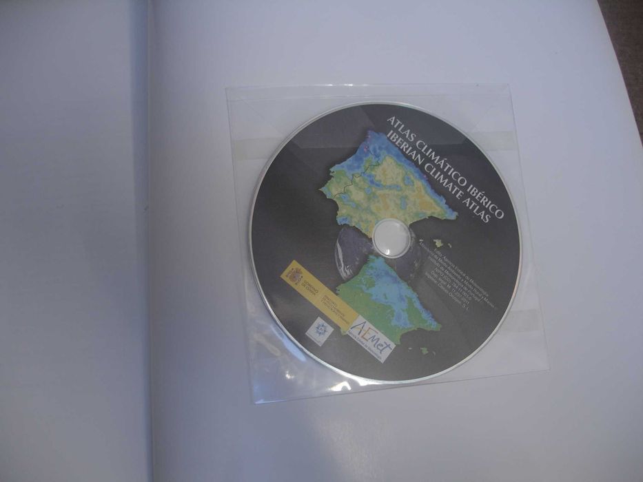 Atlas e Mapas de Geografia e de Clima