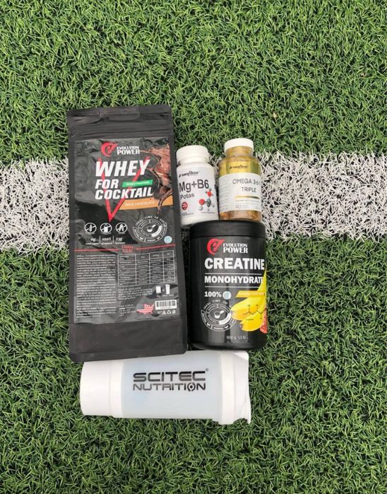 Набір Протеїн/Креатин моногідрат/Шейкер/Вітаміни