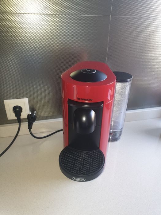 DELONGHI Nespresso Vertuo Plus