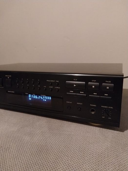 Odtwarzacz CD denon DCD-725