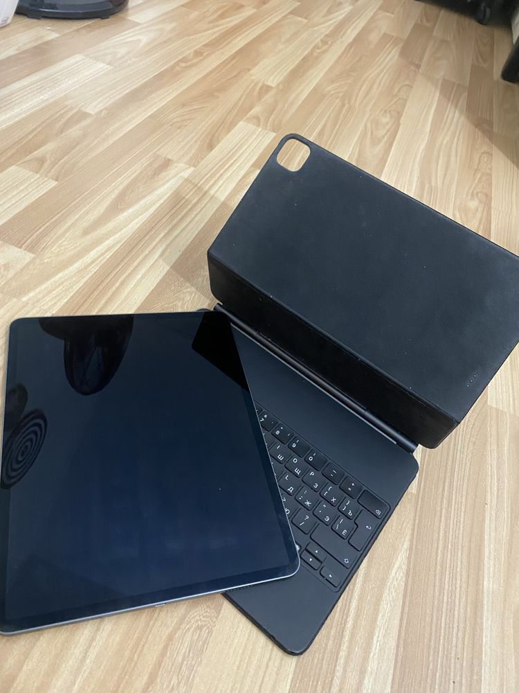 !!!СРОЧНО!!! Apple ipad 12,9” 2021 год 128 GB
