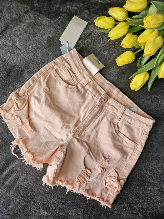 Morelowe/łososiowe spodenki, elastyczne, kolardki z boku, szarpane,