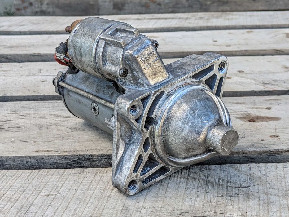 Стартер Renault Trafic Master Scenic Opel Vivaro Movano 2.0dci 2.3dci