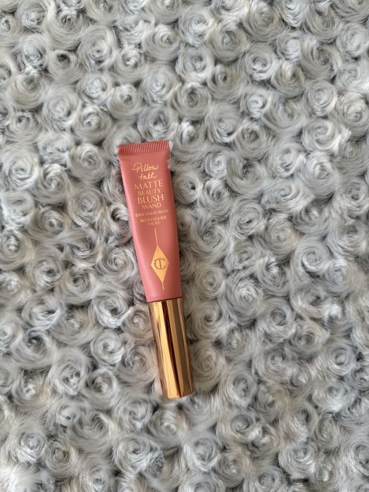 Румяна Charlotte Tilbury
