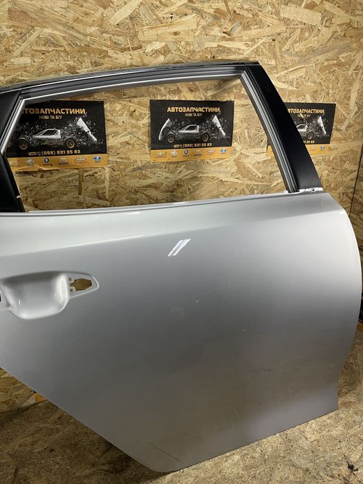 Бв Двері задні праві Kia Optima 16- сірий  кіа оптима 77004-D5000